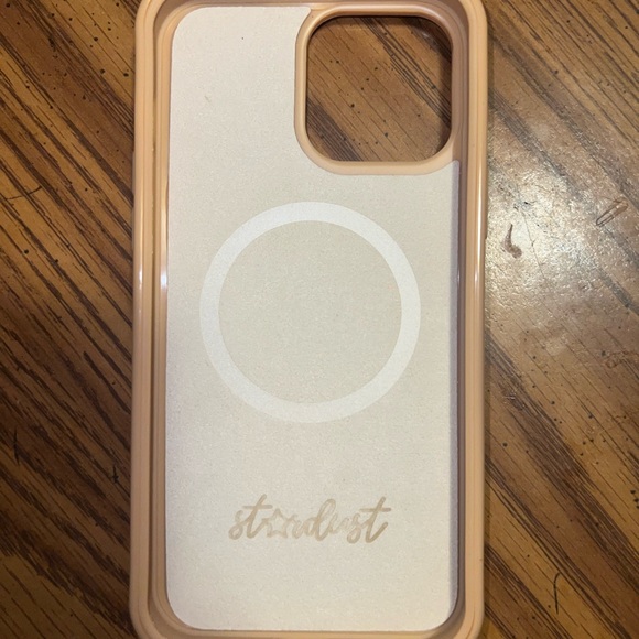Phone case - Picture 3 of 3
